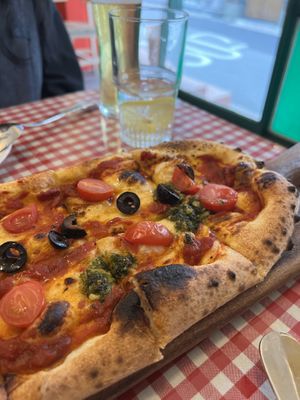 Margherita Pizza without cheese  at Levain in Busan