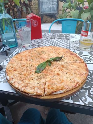 Pizza Margherita at Pizza Factory in Phnom Penh