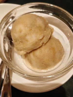 Rum and raisin at Olu Olu Cafe in Tokyo