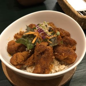 medium spicy chicken bowl at Olu Olu Cafe in Tokyo