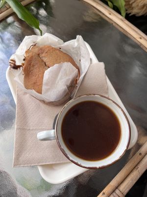 Banana muffin and americano  at  Flo Specialty Coffee & bakery in Utrecht