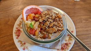 Overnight Oats at Café Alma in Freiburg