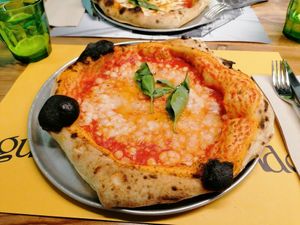 Vegan Margherita at Nonna Paquita Ristorante - Pizzeria in Palamos