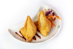 Vegetable Samosa (VEGAN) at Grand Cholan in East London
