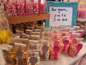 Hard candy is vegan at Confiserie Zucchero in Bruges