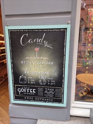 Homemade candy is vegan (note: not all products in shop are vegan though) at Confiserie Zucchero in Bruges