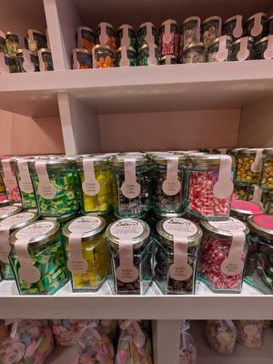 Jars of sweets at Confiserie Zucchero in Bruges
