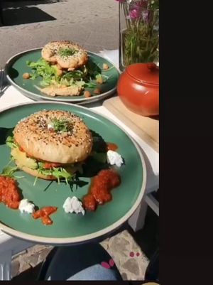  at Ewig Freunde in Berlin