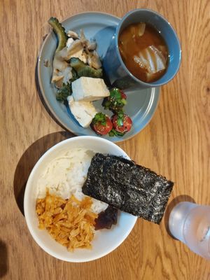Traditional japanese breakfast at VeganLife SoiSoi in Kyoto
