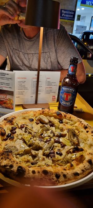  at Vulcanica Pizzeria in Acireale