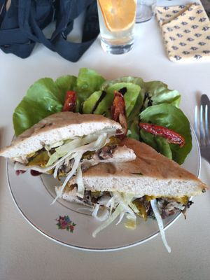 Focacce funghi at Matsa Caffè in Bordeaux