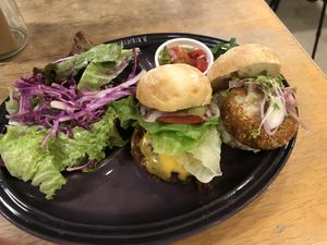 The sliders and salad 🤤  at Cafe Graphy in Tokyo