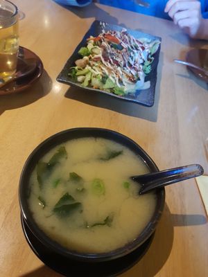 Miso Suppe, Salat at AnTee Vegan in Hamburg