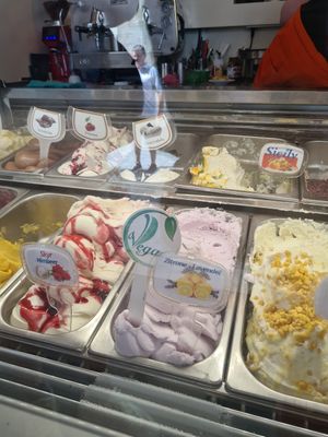 Ice cream 2 at Stella Eiscafé - Crêpes in Regensburg