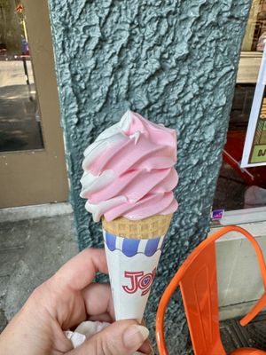 June special - watermelon & vanilla vegan soft serve! 😋 🍉   at Jujus Iced Cream and Frozen Custard in Olympia