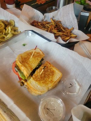 Vegan Ribeye sandwich and basket of fries at Ruggers Pub in Pittsburgh