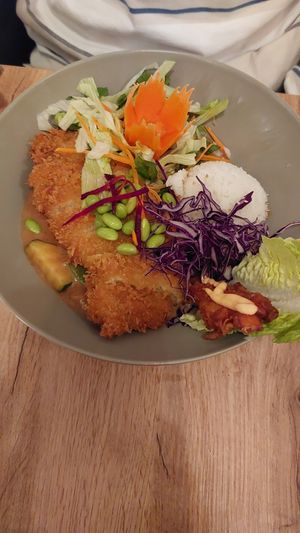  at Cảm Ơn in Hamburg