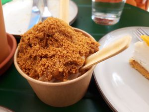 Biscoff soft serve at Full Soul Vegan in Stockholm