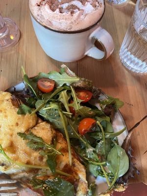 Blue cheese on toastt  at Full Soul Vegan in Stockholm