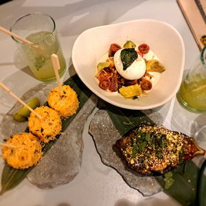  at Begin - Pascual i Genís in Valencia