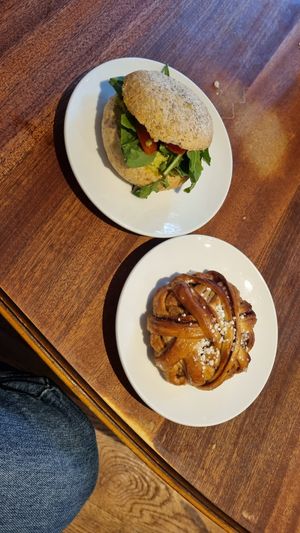 Avocado Sandwich and Cinnamon Bun at Fröken Olssons Kafé in Gothenburg