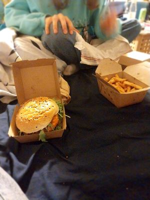  at VEG'D - Vegan Burgers - X-Berg in Berlin