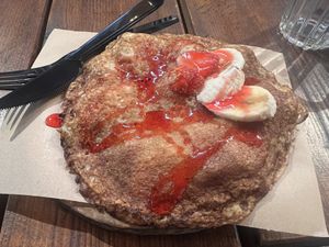 Crepe with fruit and jam  at Champordi Tnak - Travelers hut in Dilijan