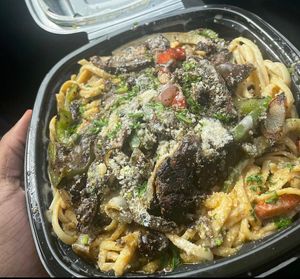 Jerk Oyster Mushroom Alfredo at Tastes of Bri in Cicero