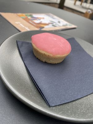 Roze koek   at Anne&Max in Tilburg