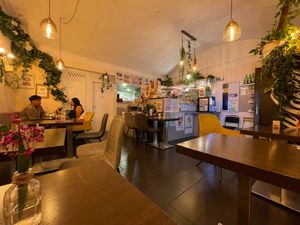  at Lin's Veggie Dumplin' in Vienna