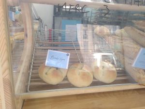 Go early if you want to be sure to get the vegan brioche as it is very popular! at Daveloza in Montpellier