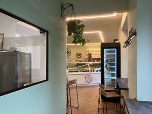  at L'Angolo del Gelato in Travedona-monate