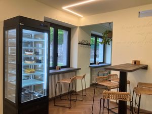  at L'Angolo del Gelato in Travedona-monate