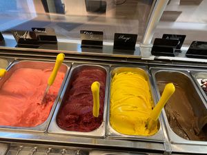  at L'Angolo del Gelato in Travedona-monate