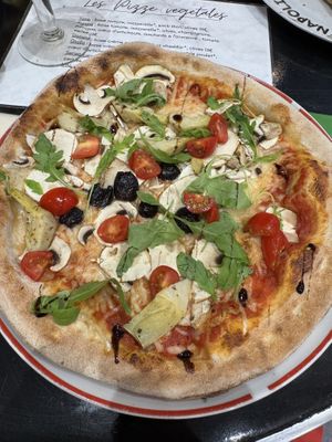 Fresca vegan pizza (no peppers)   at Oh Sapristi Béthune in Bethune