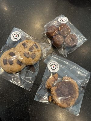   at Cafe De Fessonia - 카페드페소니아 in Seoul