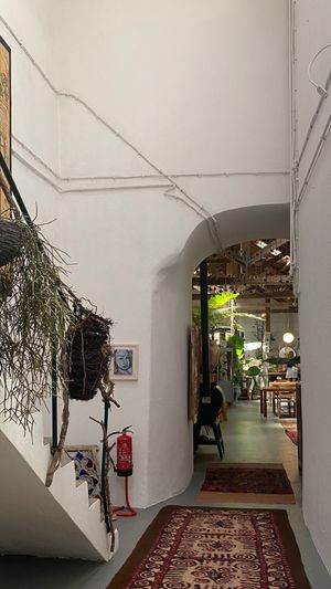 some of the decor at Flores do Cabo in Colares