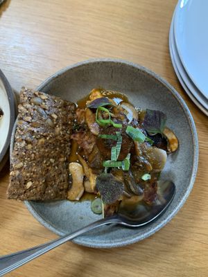   at Flores do Cabo in Colares