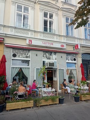  at Vietthao in Vienna