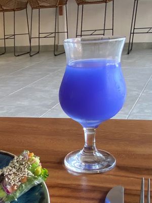  at Somos Amor Cafe & Elixir Lounge in Uvita