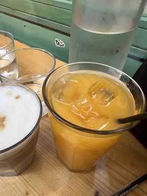 Orange juicee  at Lake Cafe - λέικ καφέ  in Athens