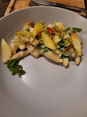 cabbage, potato, vegetable gravy (vegan) at Higgs Field Restaurant in Kilkenny