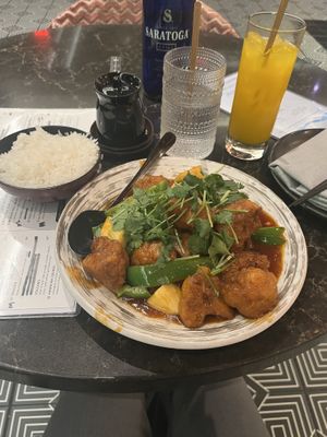 General D’s Cauliflower w/ white rice and a “Let That Mango” refreshing drink!   at PLANTA Queen in Washington