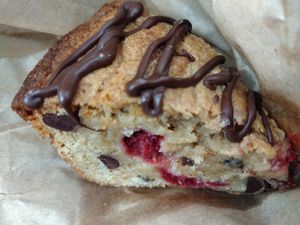 Raspberry blondie at Deliciously Vegan SF in San Francisco