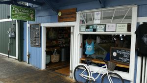 outside at Ono Gelato in Lahaina