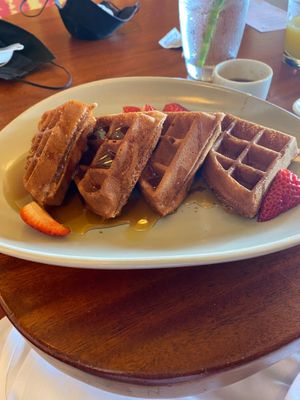 Waffles at Hula Grill in Lahaina