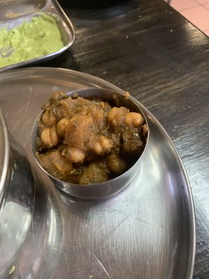 Chickpea vegetable mix at Kesari in Plano