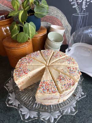 Konfettitorte  at Café Lottchen in Dahlen