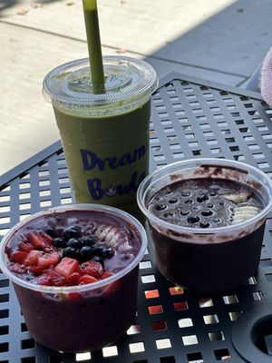 Dream bowl, nourish bowl, and heart smoothie  at Dream Bowlz in Hercules
