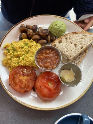 Full vegan breakfast (with avocado instead of vegan sausage)  at Greasy Spoon - Södermannagatan in Stockholm